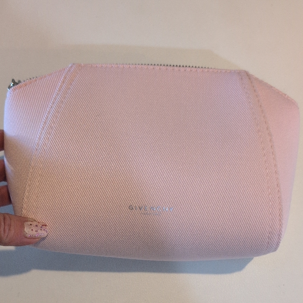 Givenchy Light Pink Cosmetic Bag - Picture 4 of 6